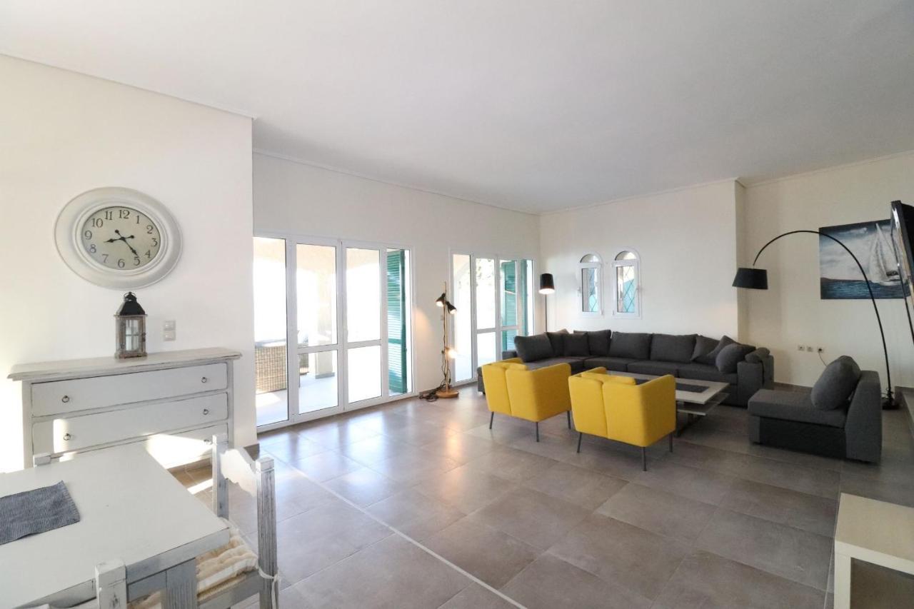 Villa Faiax Pyrgi  Buitenkant foto
